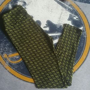 Lularoe os black & yellow geometric design legging